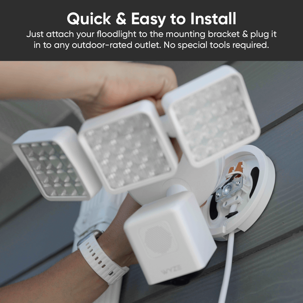 Fancy Cam Floodlight Pro + Plug-In Mount